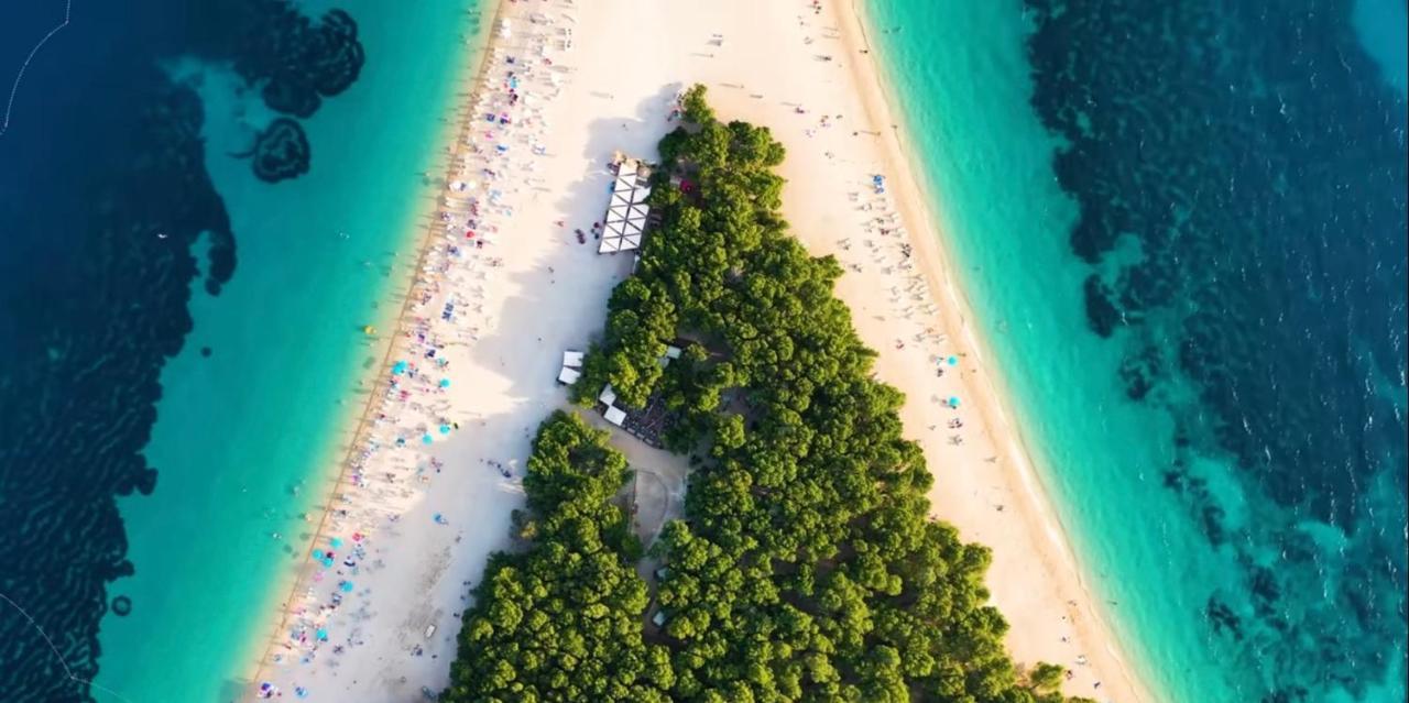 Sunny Holiday House With Pool Kaštela エクステリア 写真