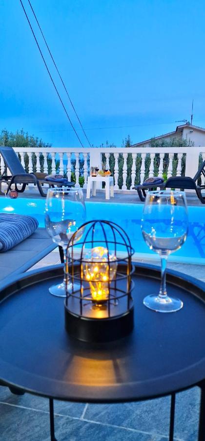 Sunny Holiday House With Pool Kaštela エクステリア 写真